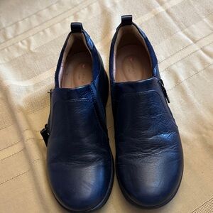 Clarks Navy Leather Flats